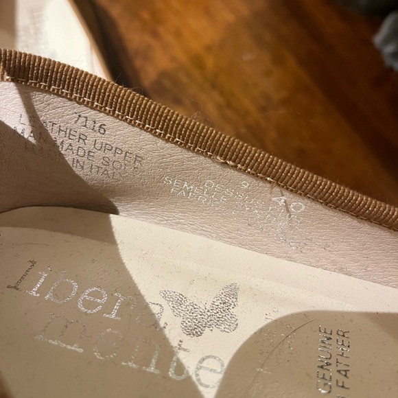 Suede Italian Pointed Toe Flats - size 9/40 - Picture 3 of 4